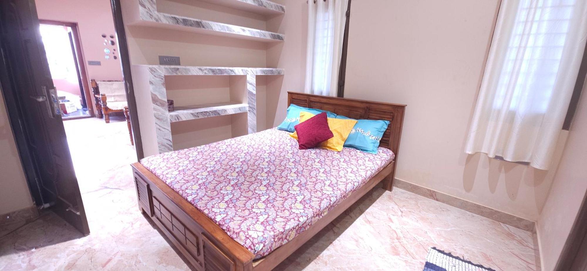 Shi'S Thulasi 2Bhk In Coimbatore Near To Karpagam College, Palakkad Highway, Rathinam College And More Luaran gambar
